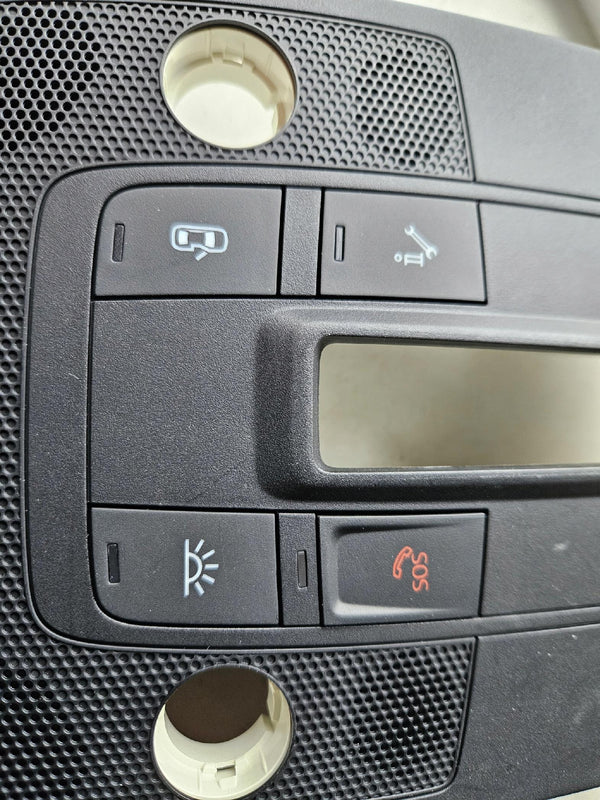 Oświetlenie kabiny led SOS Audi A3 8Y0947135H IDEAŁ