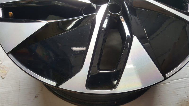 8b454d7b804765b2c55a5c5351f1c0e7