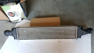 Chłodnica intercooler AUDI A4 (B9) A5 A6 (C8) A7 Q5 8W0145805AD demontaż