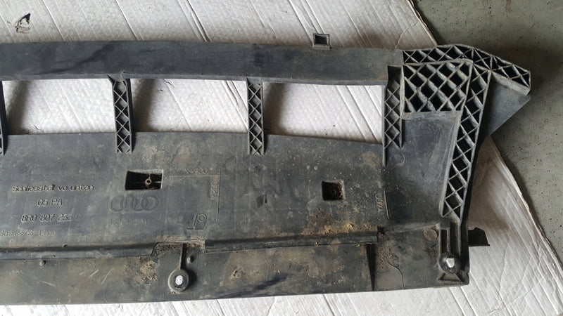 Osłona wzmocnienie pod zderzak przód AUDI Q5 8R0807233C demontaż