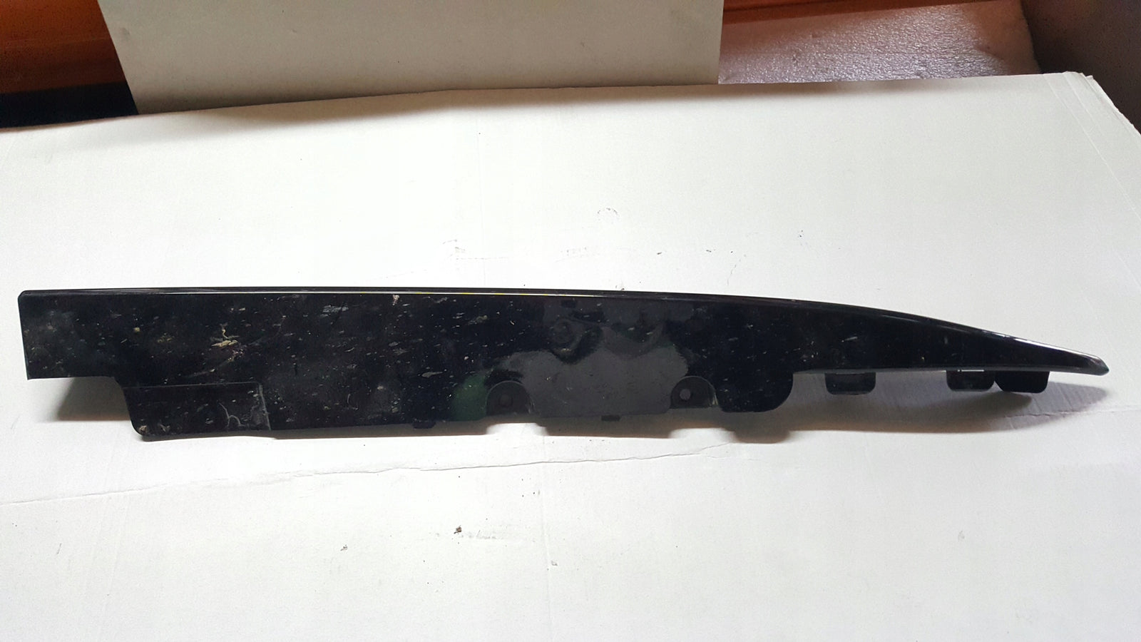 Listwy zderzaka tylnego VW GOLF VIII R-LINE kombi 5H9854521A 5H9854522A