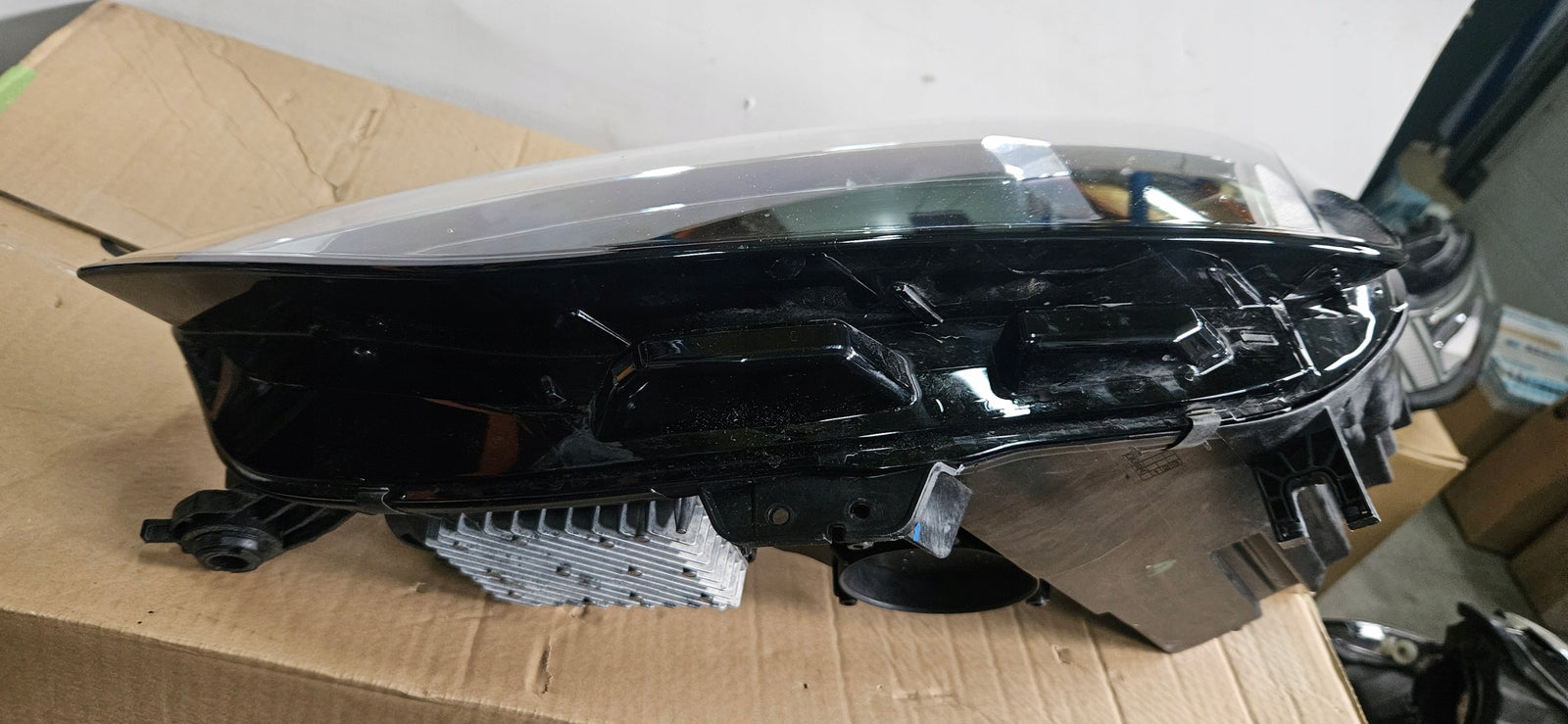 8W0941033D kompletny lewy FUL LED Audi A4 S4 RS4 IDEAŁ!