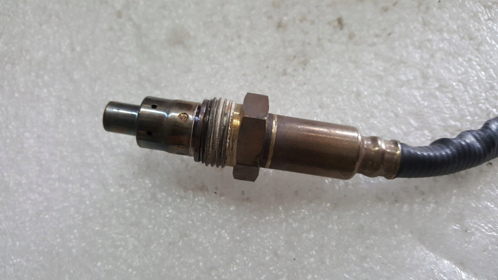 Sonda lambda czujnik NOX-- VW AUDI 05L907807P demontaż