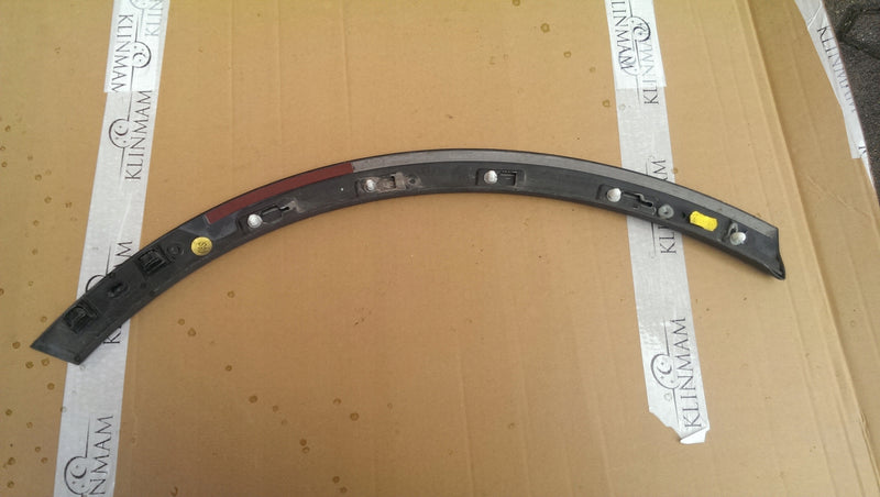 Listwa błotnika lewy tył AUDI Q7 4M0853817