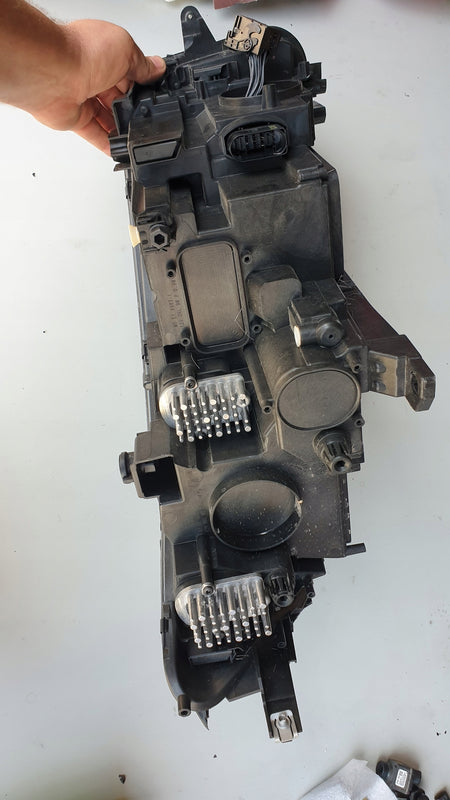 LE FUL LED Vw Tiguan 5NB941081C 2021r