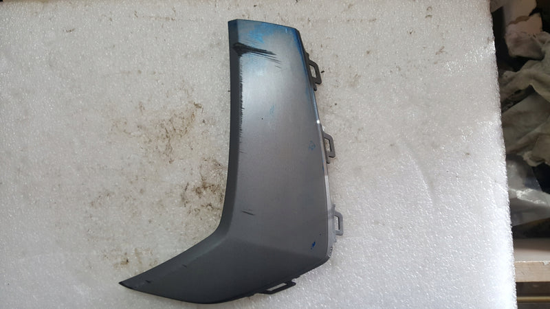 Listwa zderzaka lewy przód AUDI A3 S-LINE 8Y0807697 demontaż