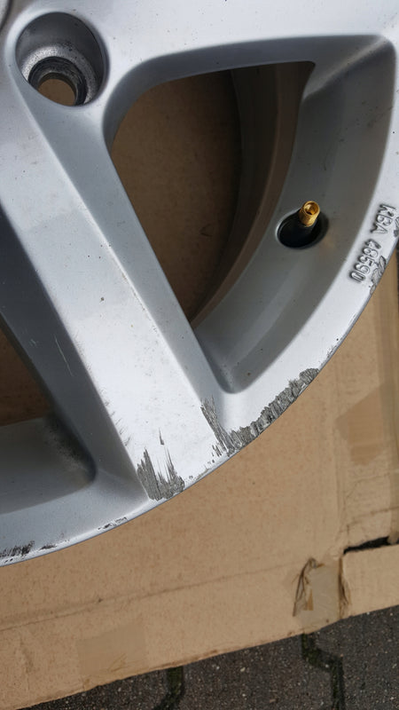 38d4a201083a0c264561329336f4d174