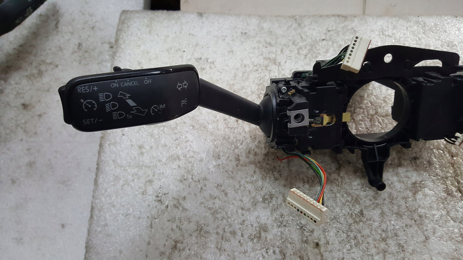 PRZEŁĄCZNIK ZESPOLONY GOLF SPORTSVAN 5Q0953507DJ 5Q0953513AA