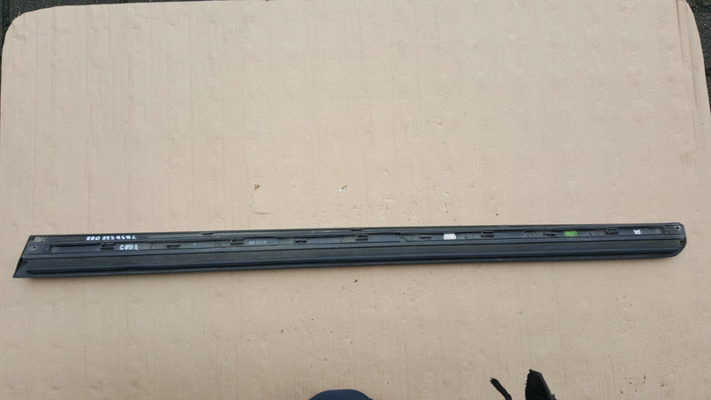 AUDI A4 B7 SLINE LISTWA DRZWI DOLNA LEWY PRZÓD S-LINE 8E0853959C
