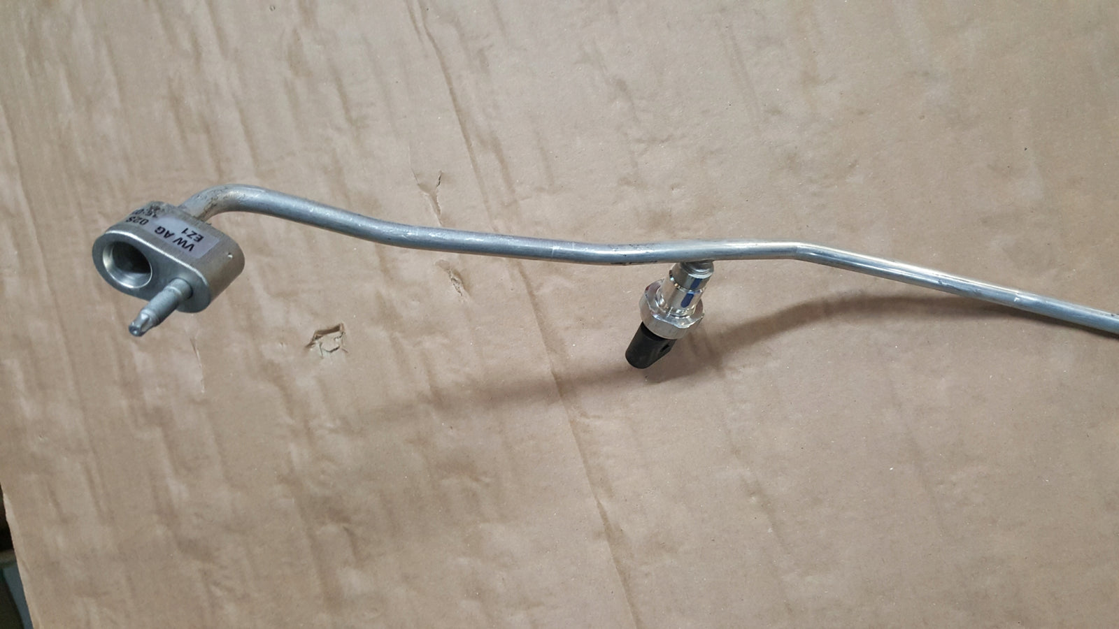 VW TIGUAN II LIFT PRZEWÓD KLIMATYZACJI 5QF816741D