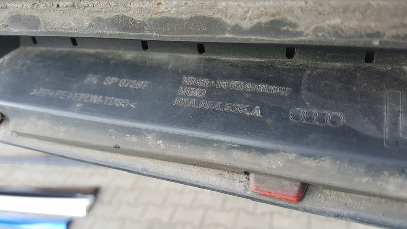 Listwa progowa lewa strona AUDI A1/S1 S-LINE 8XA854535A