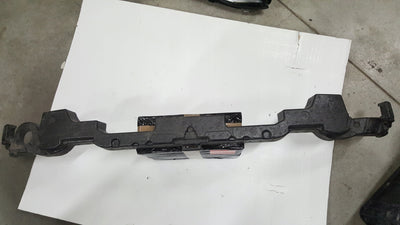 Absorber zderzaka przedniego AUDI A3 8Y0807550