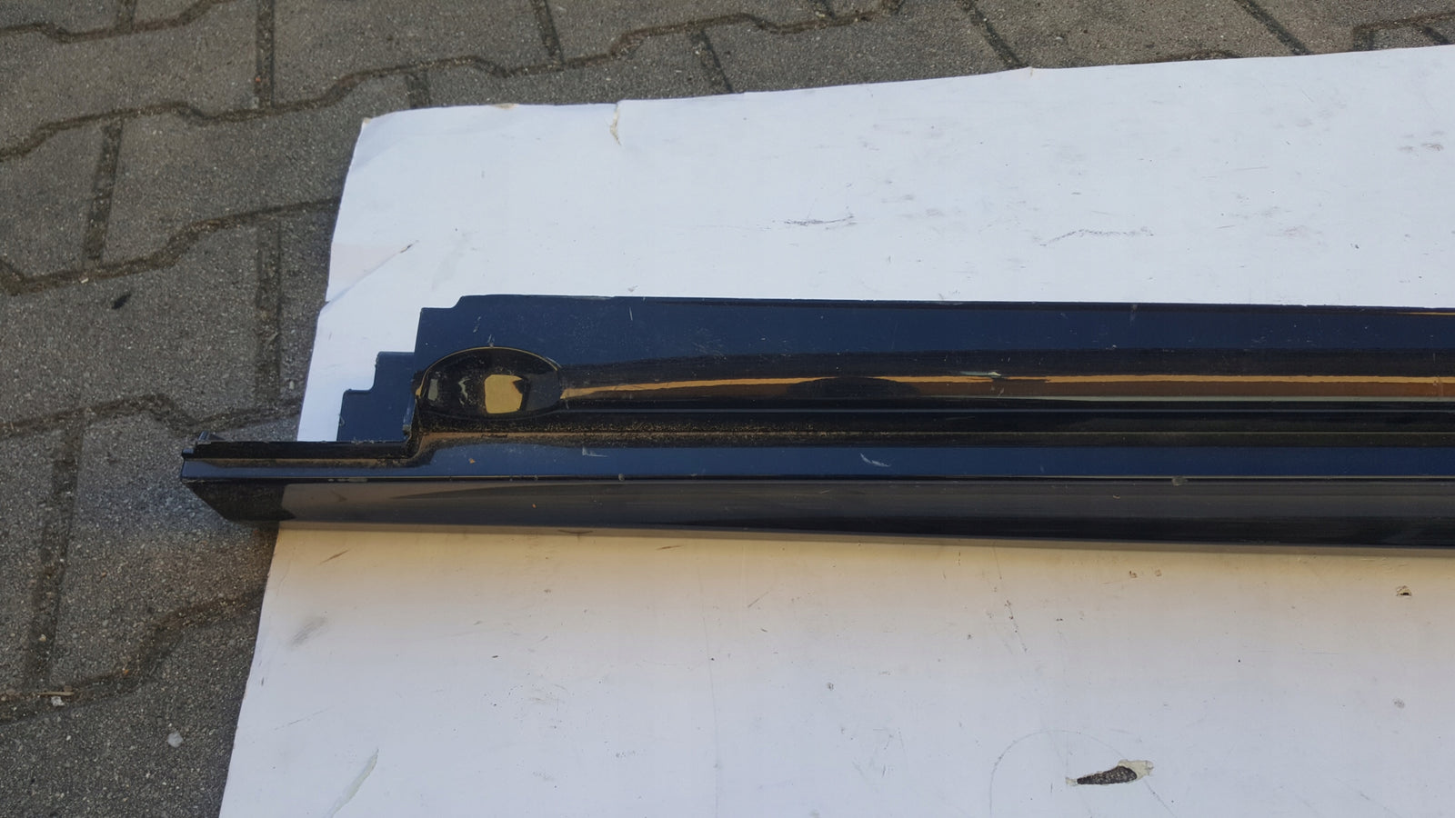 Listwa progowa LEWA VW PASSAT B8 R-LINE 3G0853857G demontaż