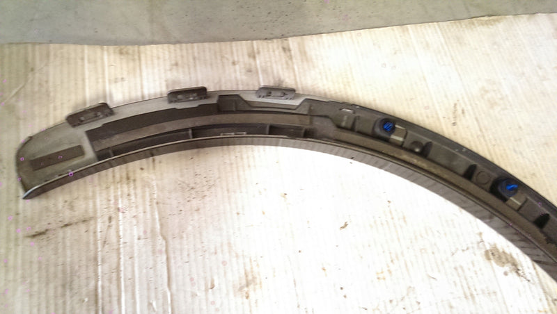 Listwa błotnika lewy tył AUDI Q3 8U0853817C/D