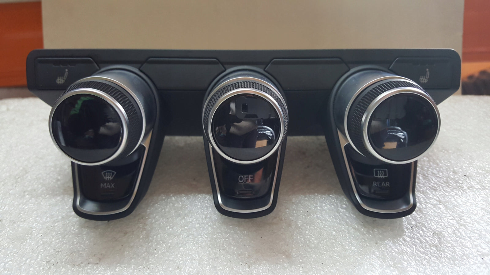 Panel klimatyzacji AUDI R8 4S0820043M demontaż