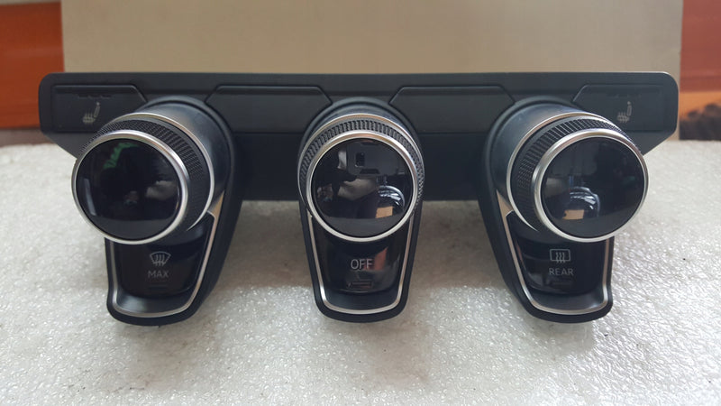 Panel klimatyzacji AUDI R8 4S0820043M demontaż