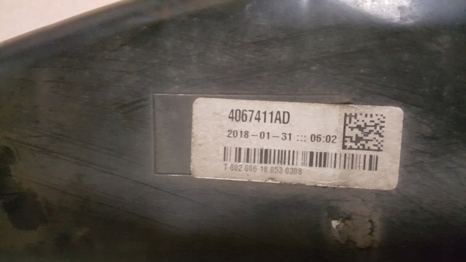 AUDI A4 A5 F5 B9 ZBIORNIK PŁYNU ADBLUE 8W0131878BH