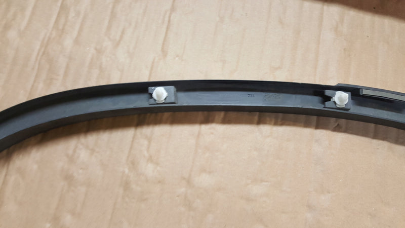 VW TIGUAN I LIFT 5N0 11- NAKŁADKA LISTWA BŁOTNIKA LEWY TYŁ 5N0854819C