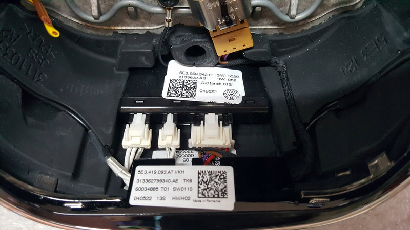 Kierownica multifunkcja SKODA OCTAVIA IV 5E3959542H 5E3419093AT demontaż