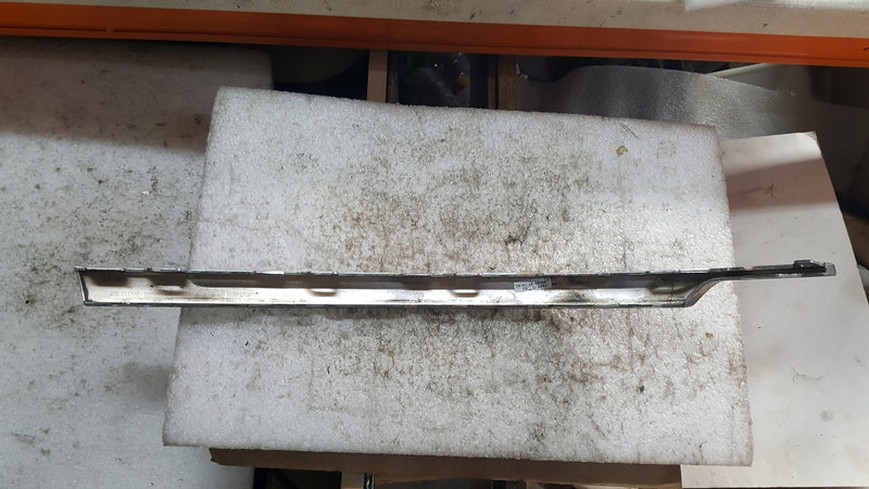 VW TIGUAN II ALLSPACE LISTWA PRAWA CHROM PRAWY ZDERZAKA TYŁ 5NN853842