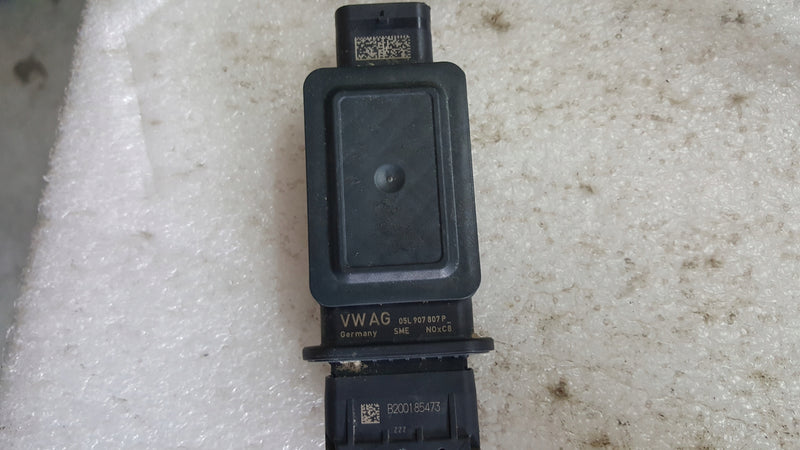 Sonda lambda czujnik NOX-- VW AUDI 05L907807P demontaż