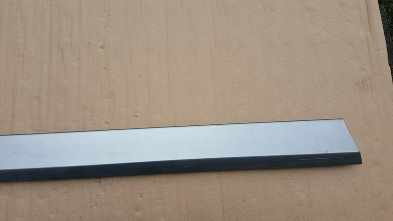 LISTWA DRZWI DOLNA LEWA LEWY PRZÓD AUDI A4 B7 04-08 8E0853959E