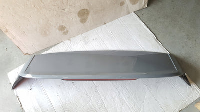 Spoiler lotka klapy tył VW GOLF VIII 5H6827934 demontaż