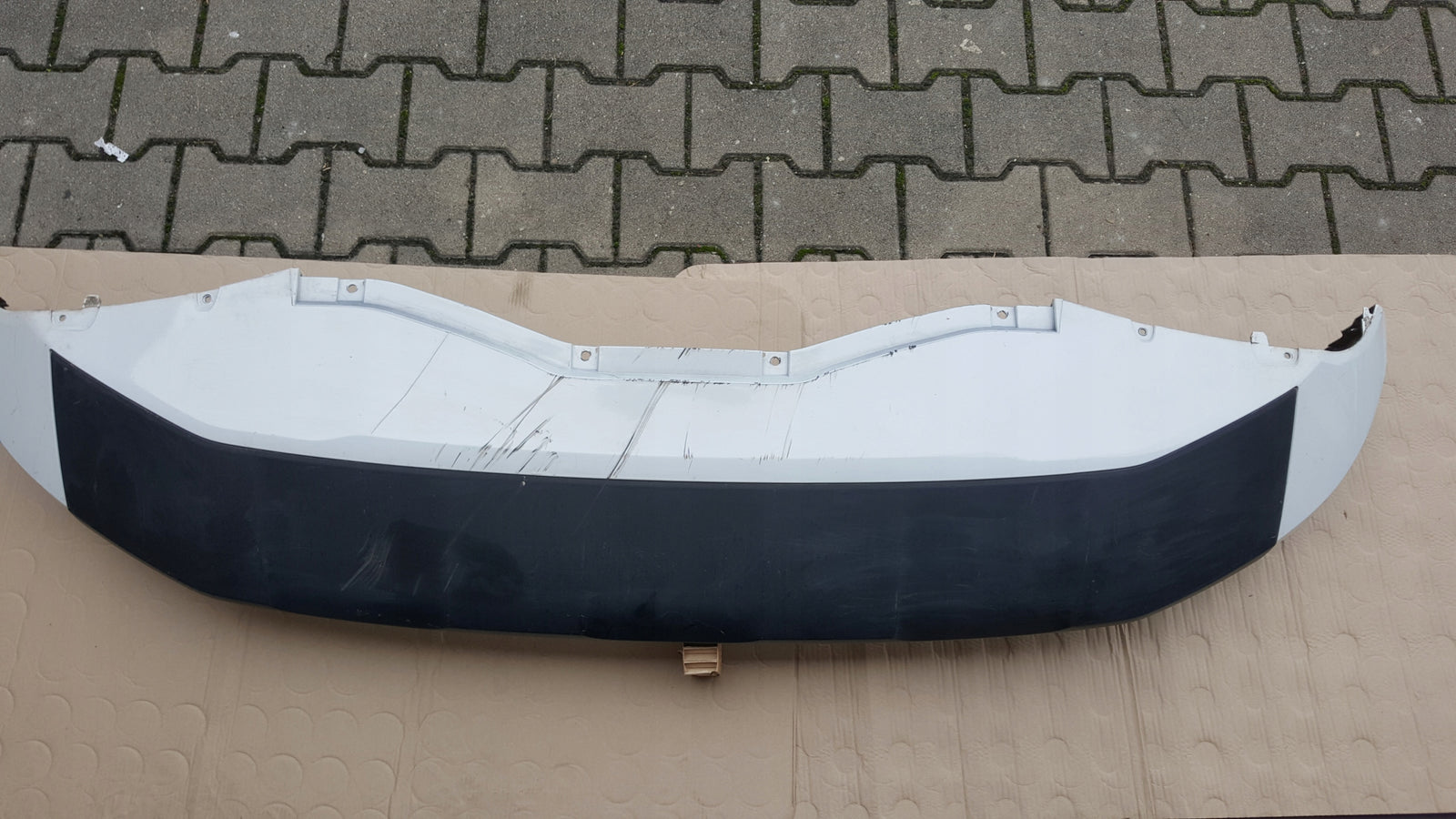 AUDI Q4 E-TRON SPOILER ZDERZAKA PRZÓD 89A807061A