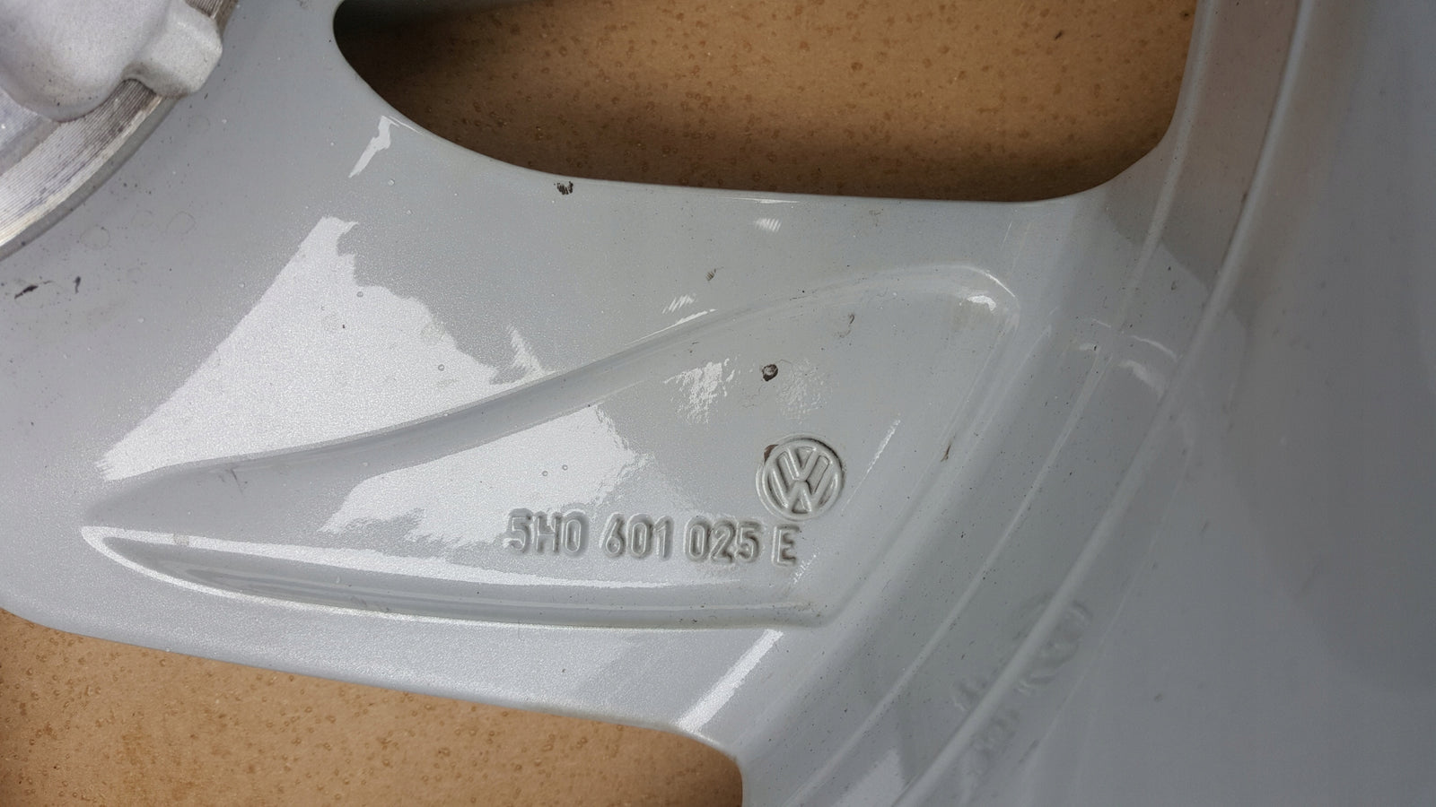FELGA ALU VW GOLF VIII 17'' 5H0601025E