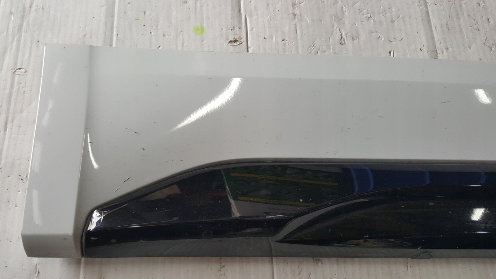 Listwa drzwi prawy tył AUDI Q5 80A853970A demontaż