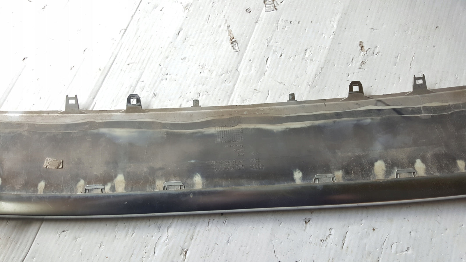 Spoiler zderzaka przedniego AUDI S5 i S4 (B9) 8W0807717C