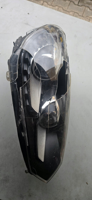 Pr xenon LED Vw Golf 6 5K1941752D 2011r