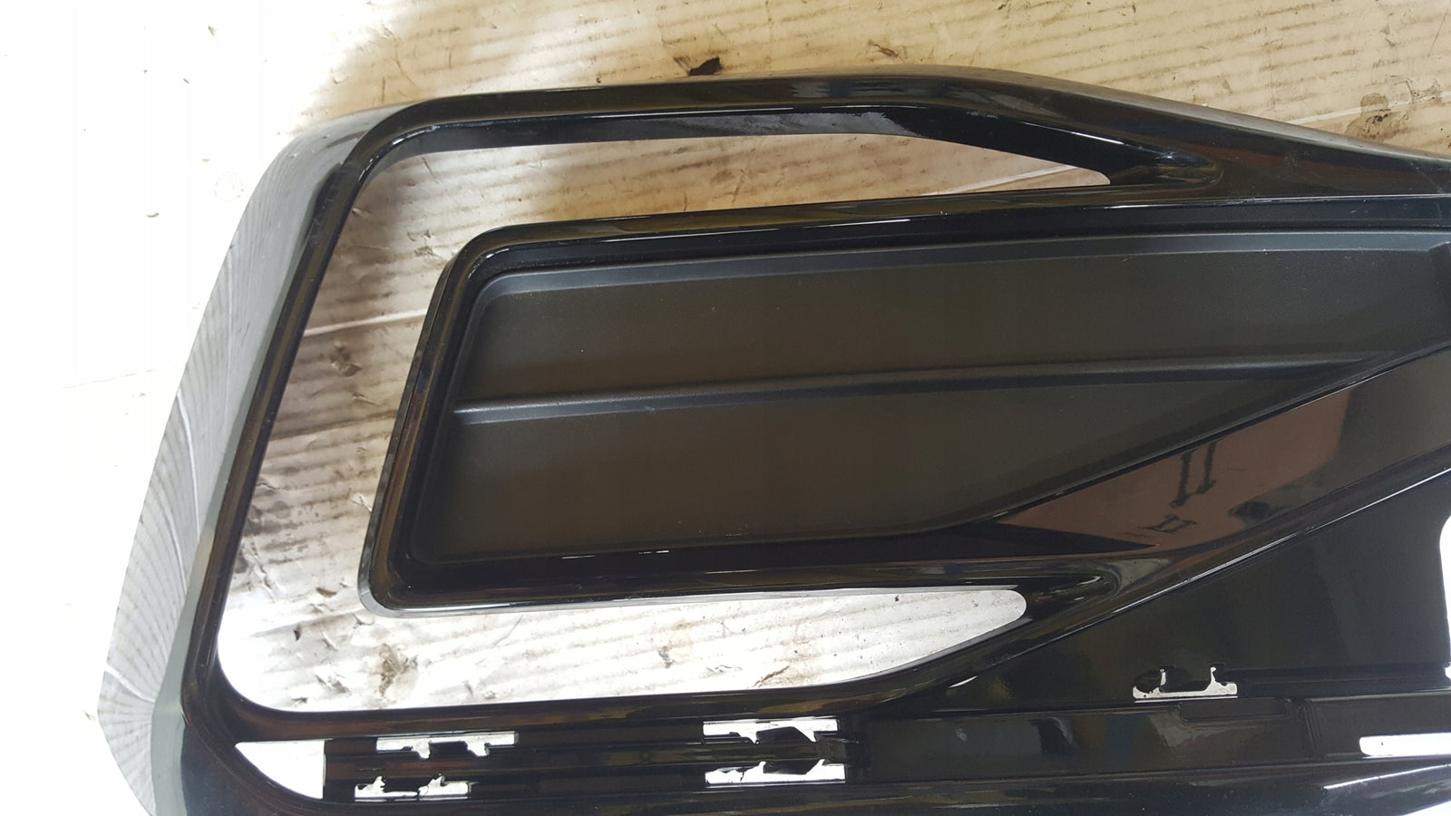 Kratka zderzaka PR przód VW PASSAT B8 3G0853794B