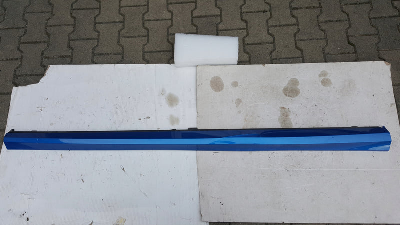 Listwa progowa prawa strona AUDI A3 cabrio 8V7853860