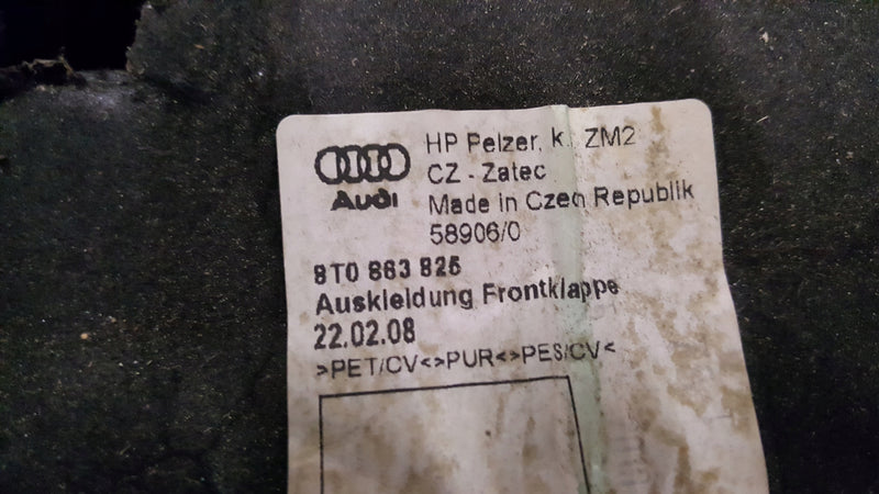 Audi A4 B8 A5 8T Osłona Wygłuszenie Maski Pokrywy Silnika 8T0863825H