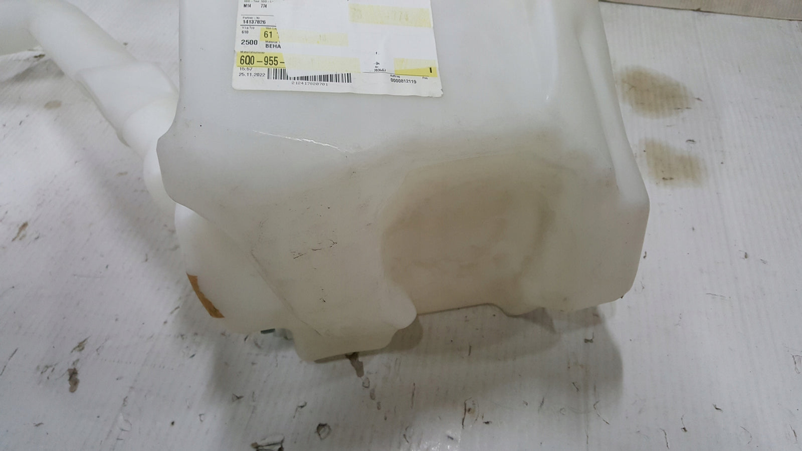 NOWY ORYGINALNY zbiornik płynu spryskiwaczy VW SEAT SKODA 6Q0955453T