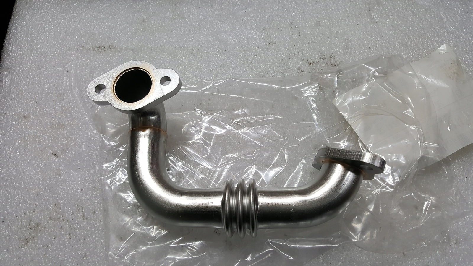 Rurka EGR VW T5 T6 AUDI A4 B8 A5 SEAT EXEO 2.0 TDI 03L131521D ORYGINAŁ NOWA