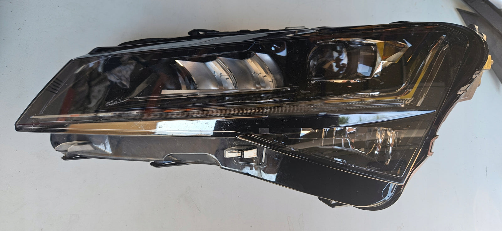 Le FUL LED SKODA SUPERB 3 LIFT 3V1941015D IDEAŁ 2021r