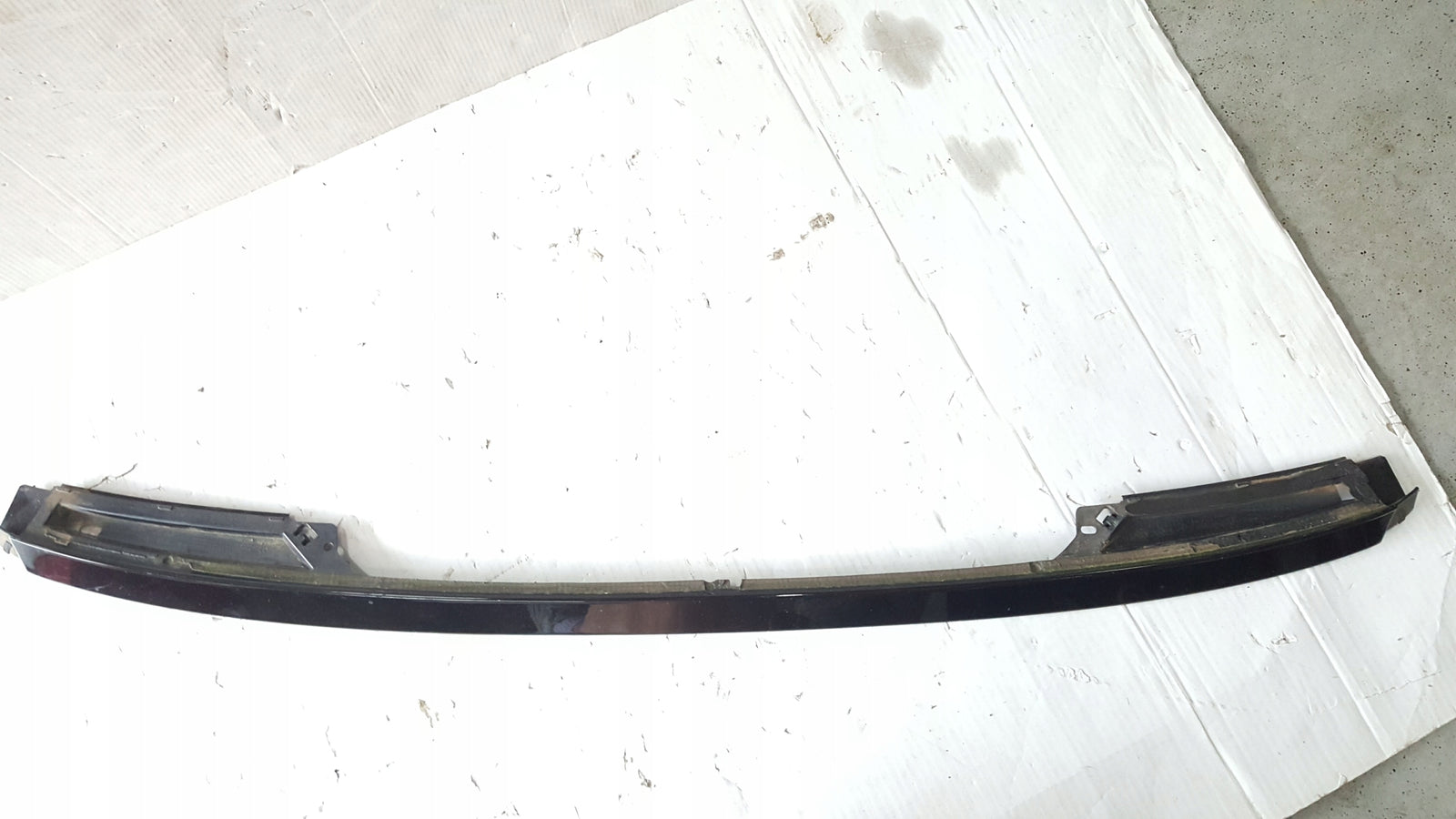 Listwa spoiler klapy VW PASSAT B8 3G0827952