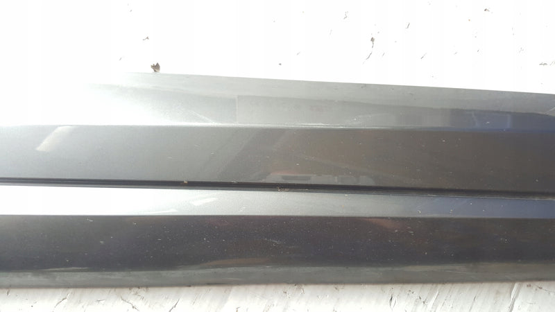 Listwa drzwi prawy przód SEAT CUPRA FORMENTOR 5FF854940A demontaż