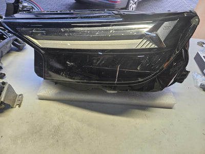 Le kompletny FUL LED AUDI Q4 E-TRON 89A941033