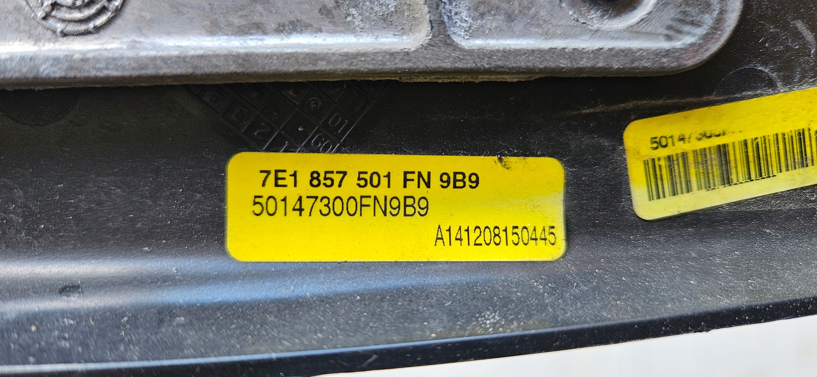 Kompletne Lusterko zewn LE Vw MULTIVAN CARAVELLE 7E1857501FN 5 PIN EL STER