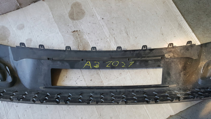 Dokładka spoiler zderzaka tylnego AUDI A3 S-LINE 8Y4807521B demontaż