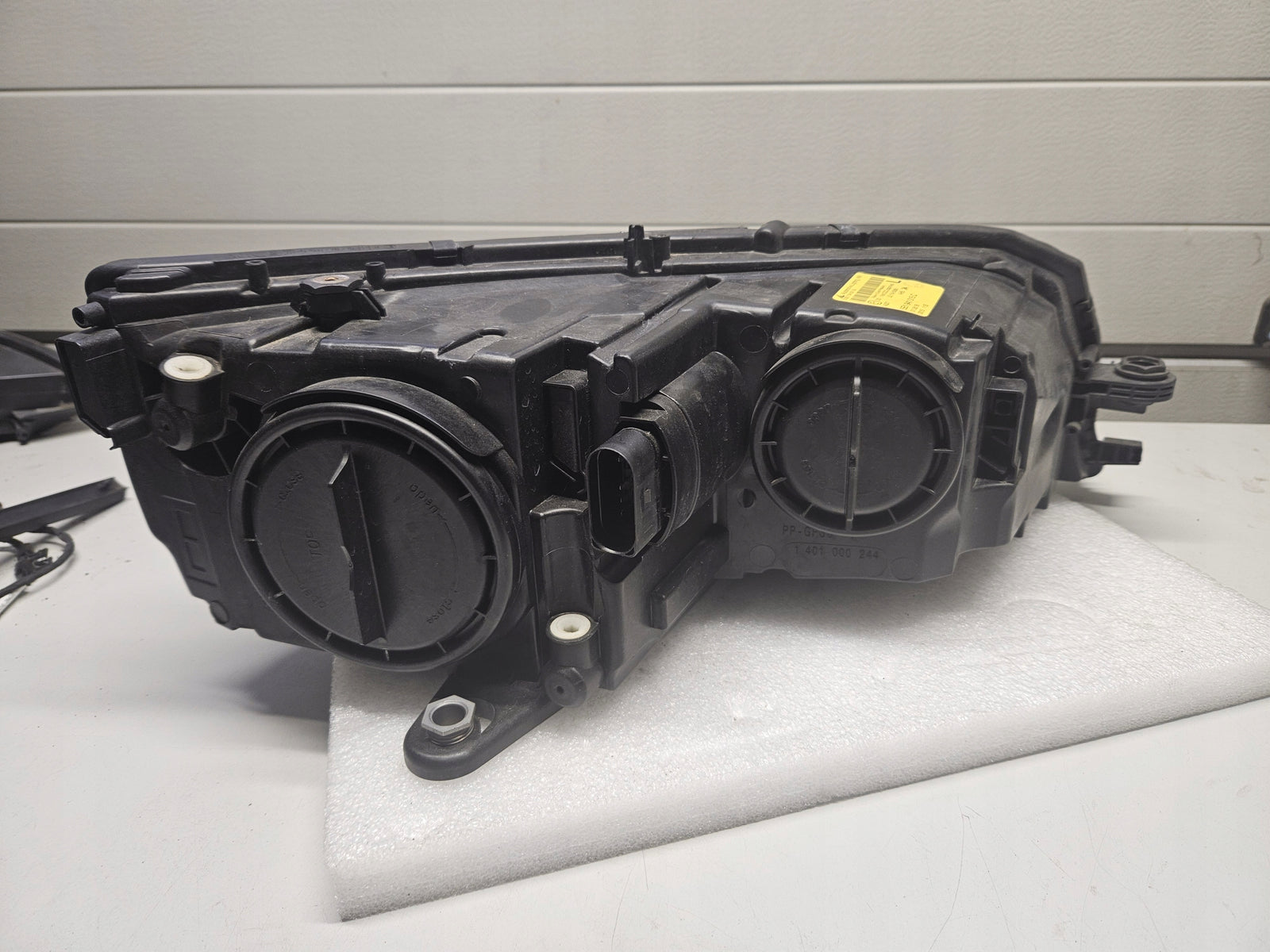 Le reflektor LED Skoda Octavia 3 LIFT 5E1941015C 2018r IDEAŁ