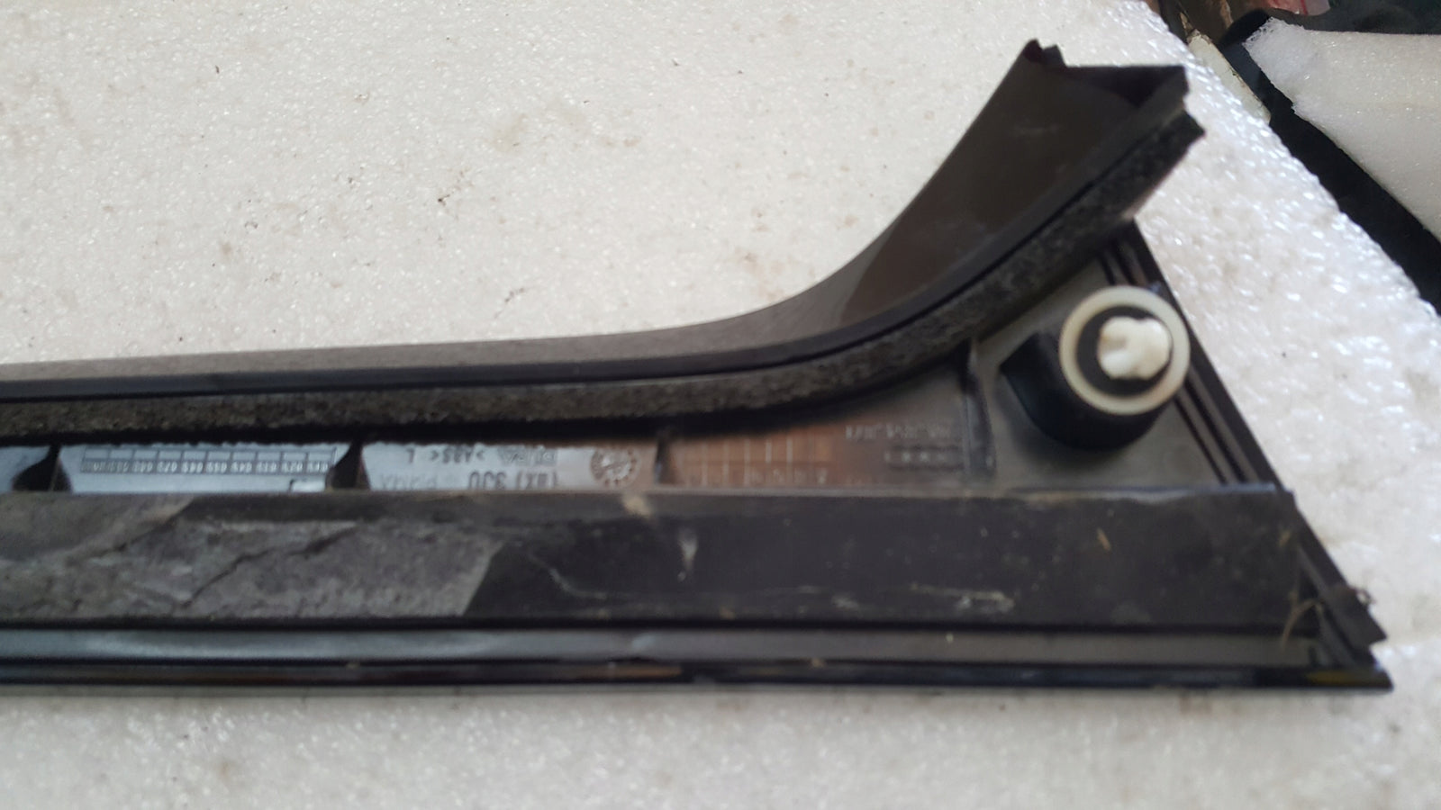 Listwy spoiler klapy lewa+prawa strona AUDI Q5 80A854871 80A854872 demontaż