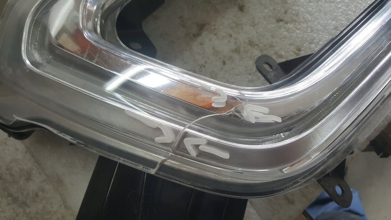 RENAULT CAPTUR LAMPA DRL LED DO JAZDY DZIENNEJ 266055303R LEWA