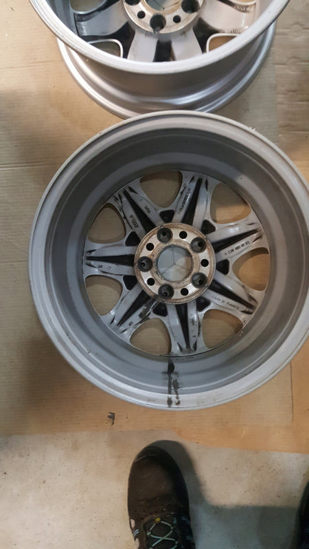 FELGI 16 ET46 MERCEDES S-KLASA W220 DEKIELKI KOMPLET A2204010102 7,5x16