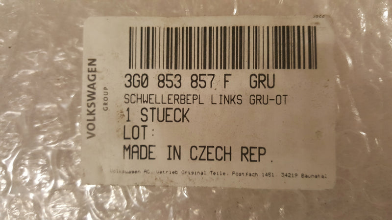 Próg listwa lewa VW Passat B8 3G0853857F NOWA ORYGINALNA