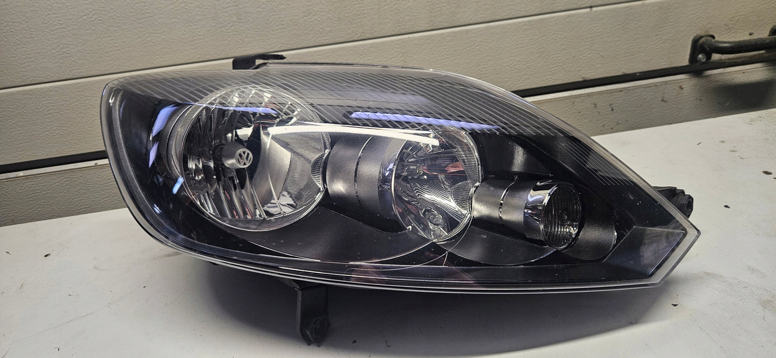 Pr reflektor Vw Golf 6 Plus 5M1941006G 2009r