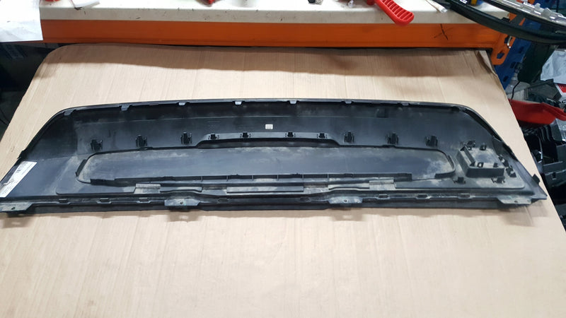 Dokładka Zderzaka Dyfuzor Tył Tylna Audi Q8 S-Line 18r- 4M8807941C